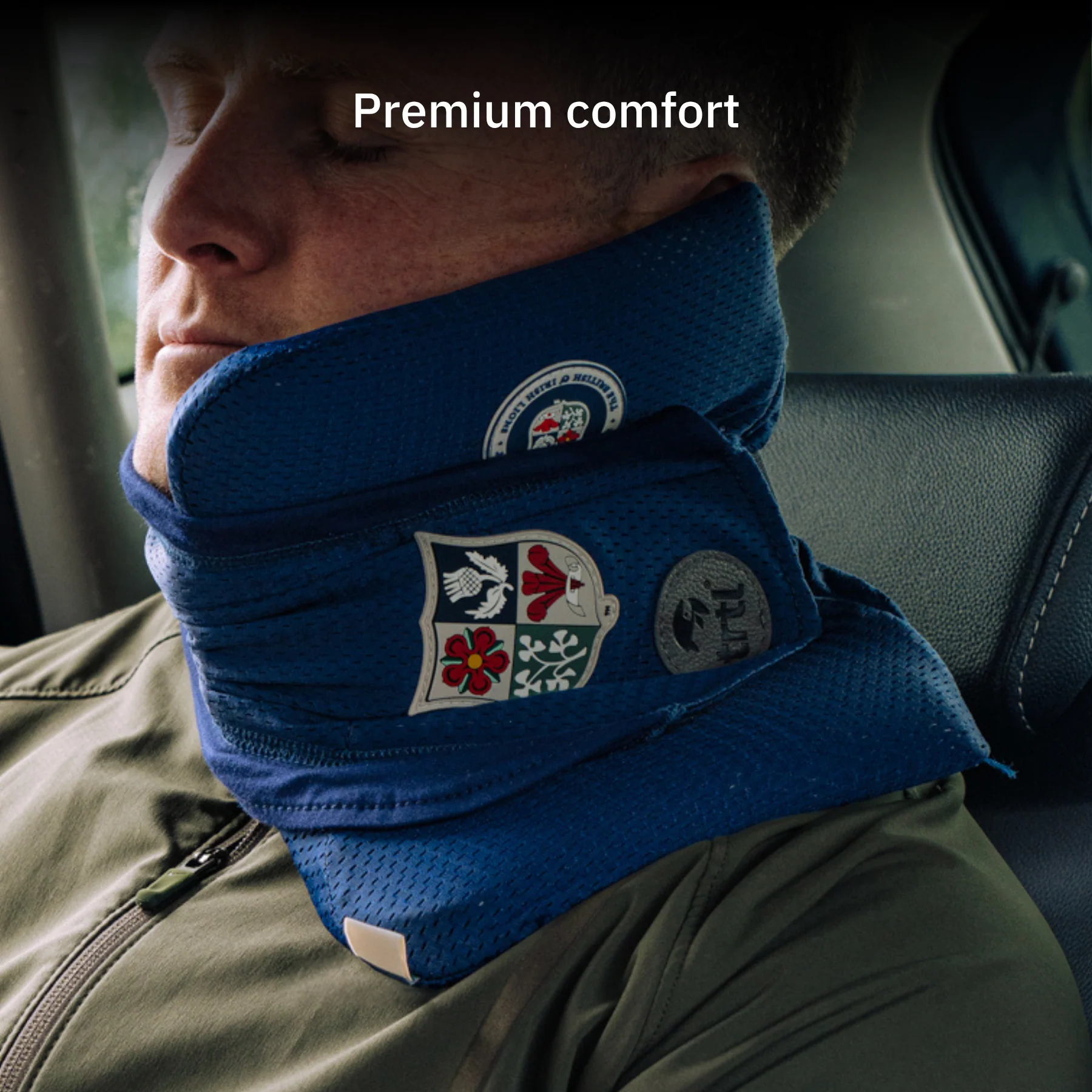 The British & Irish Lions™ x Trtl Travel Pillow Cool - Image 10