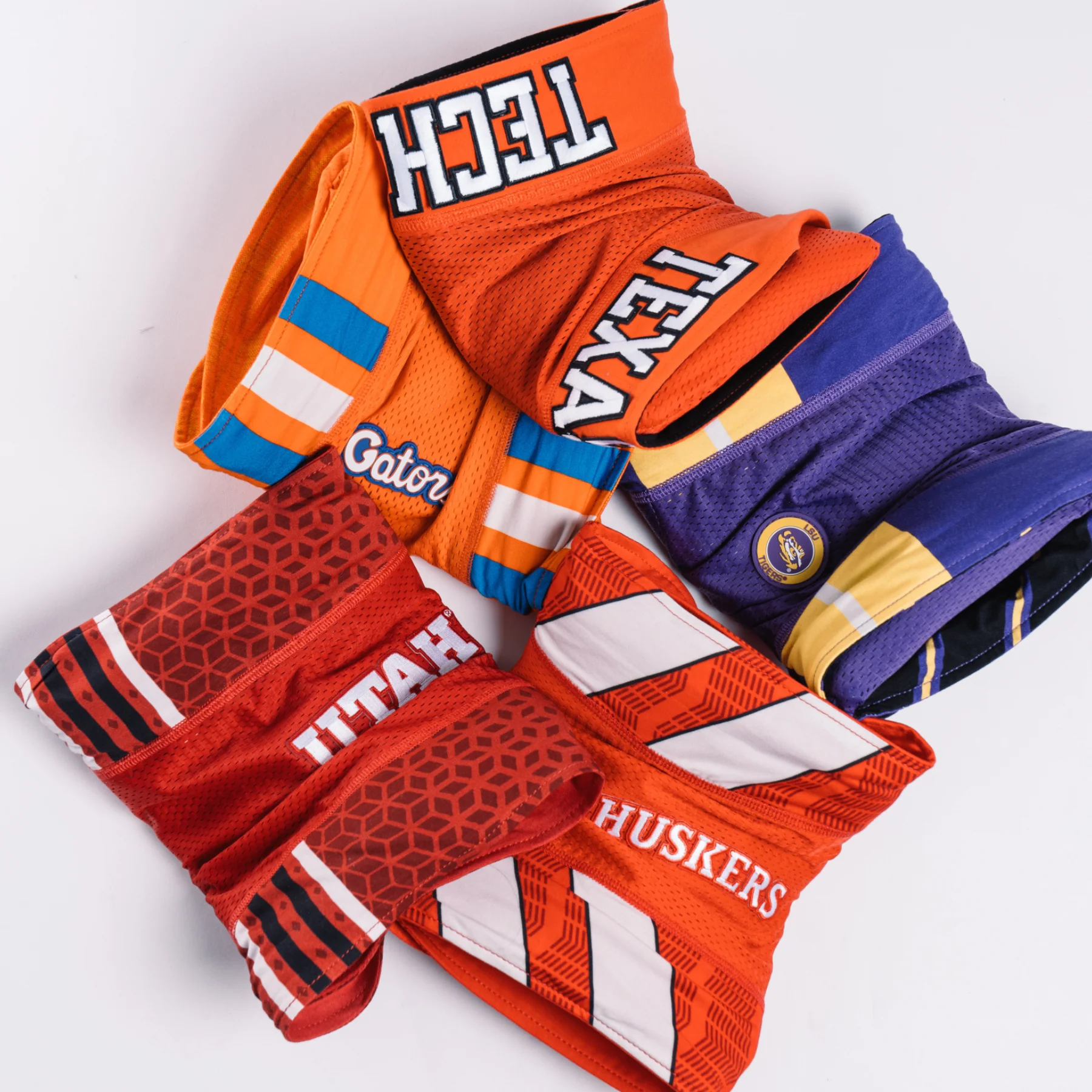 Trtl Travel Pillow Cool Collegiate Collection - Image 28