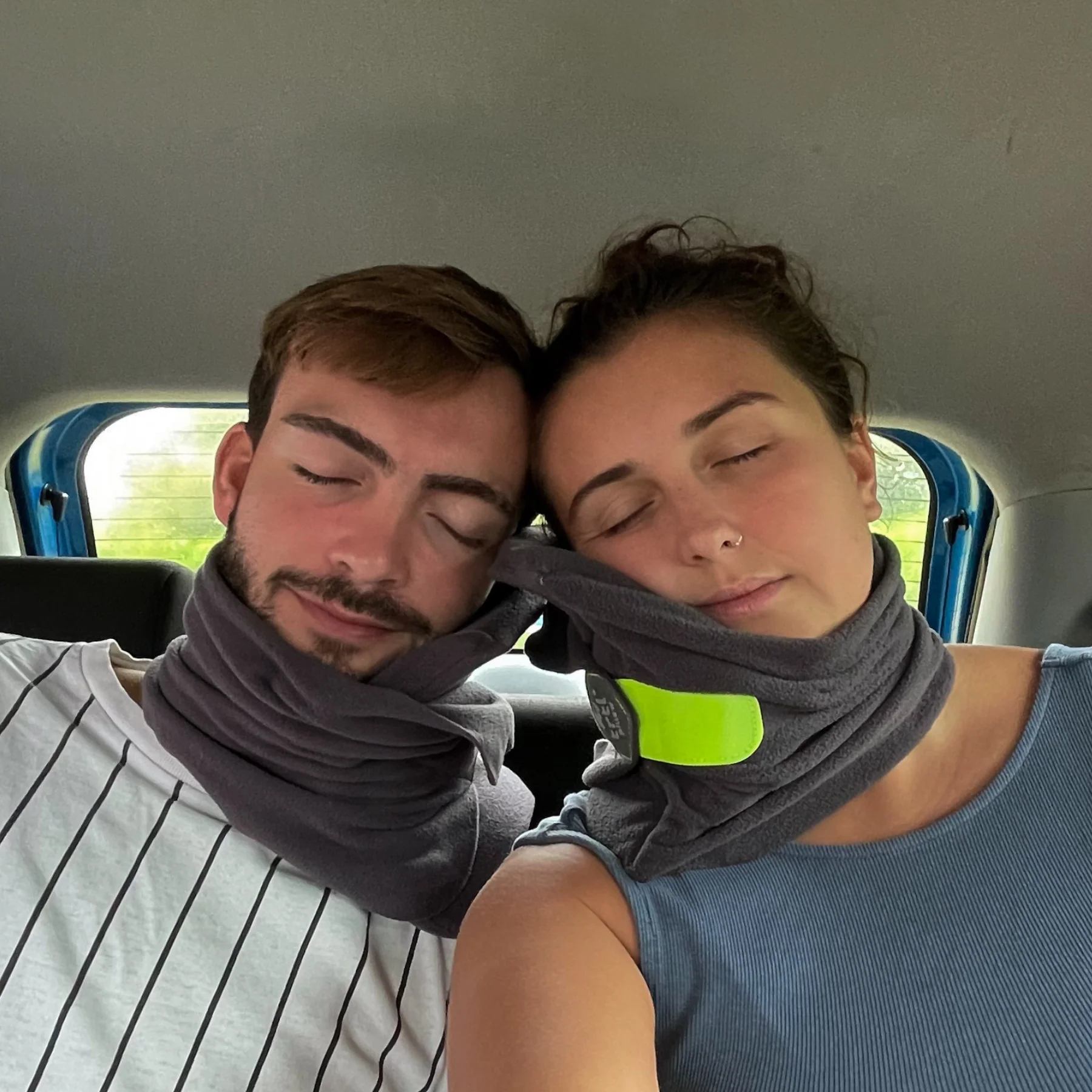 TRTL TRAVEL PILLOW - Image 14