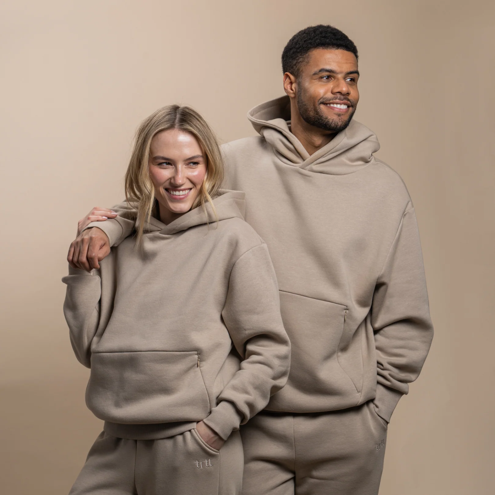 Trtl Women's Travel Hoodie - Image 8